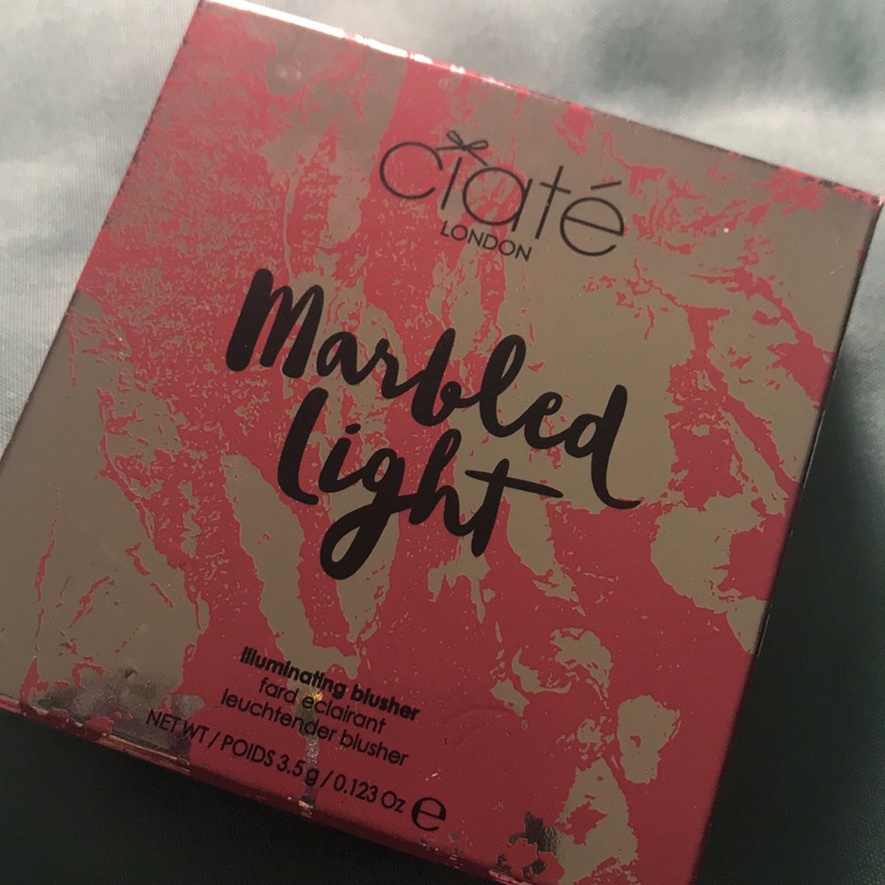 Ciate marbled light blush
